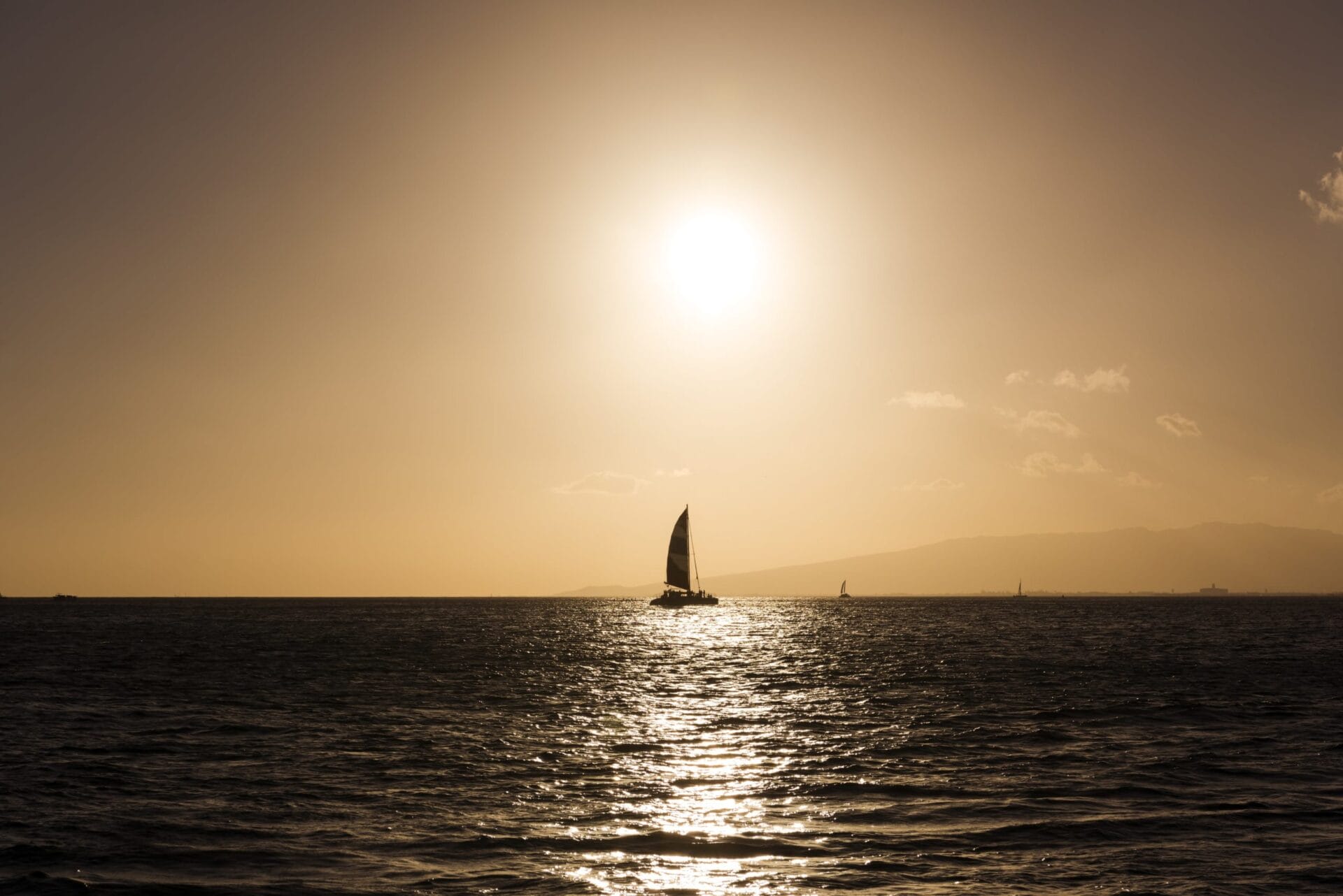 Scenic Sailing Tours